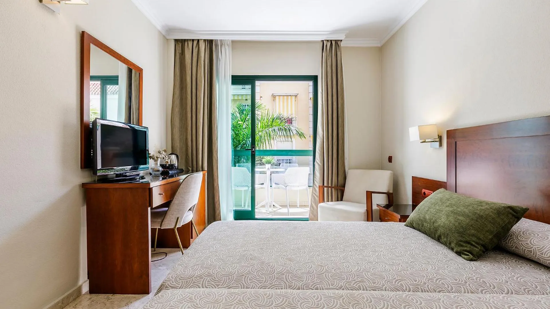 Hotel Torremar - Mares Torre Del Mar Spanje